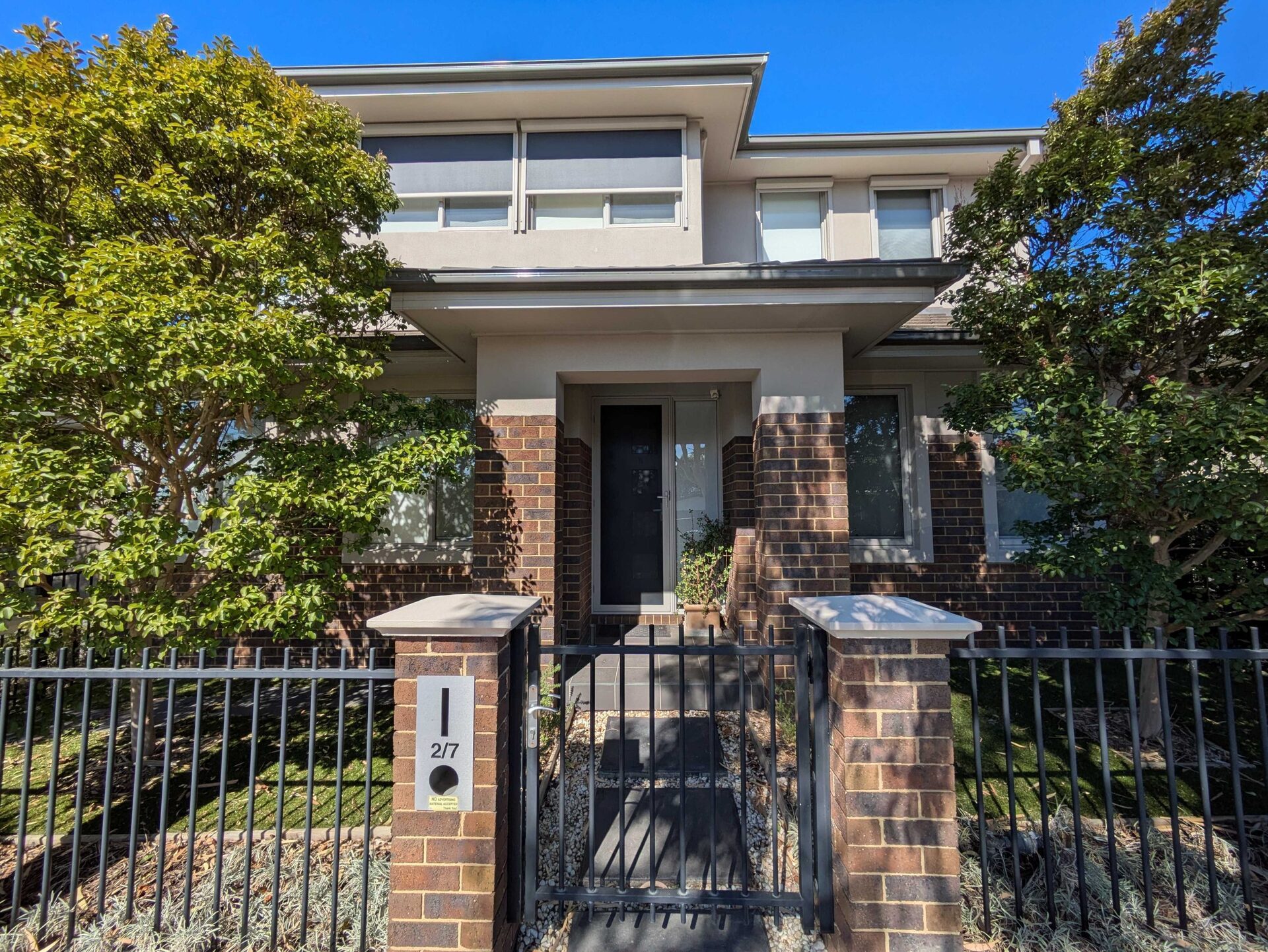Exterior painting Carlton – house facade and fence repainted by Newline Painting