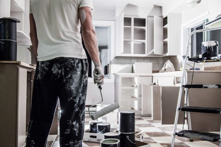 Interior painting Ivanhoe – modern home refreshed by Newline Painting with premium Dulux paints