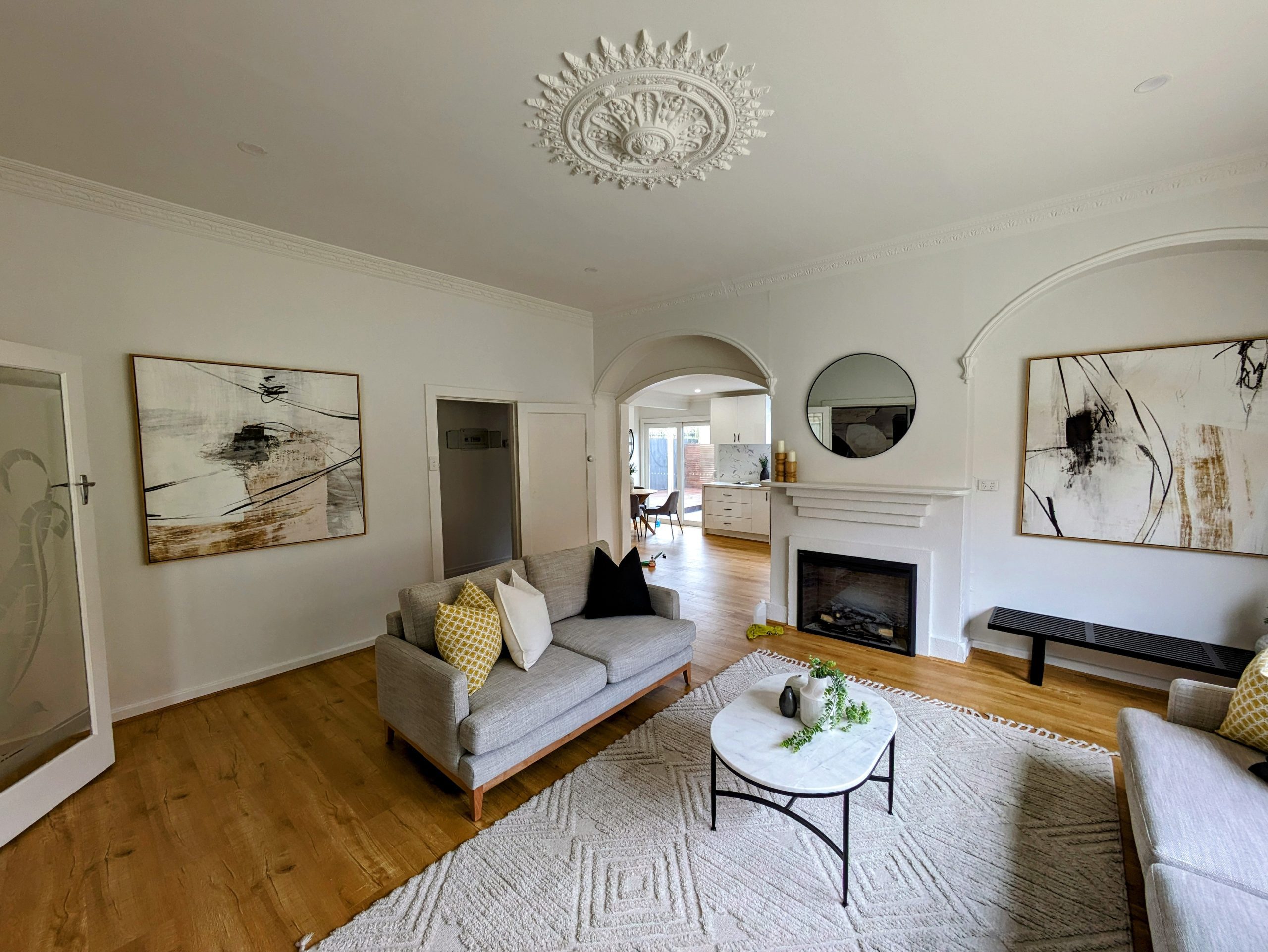 Interior painting Glen Waverley – modern home refreshed by Newline Painting with premium Dulux paints
