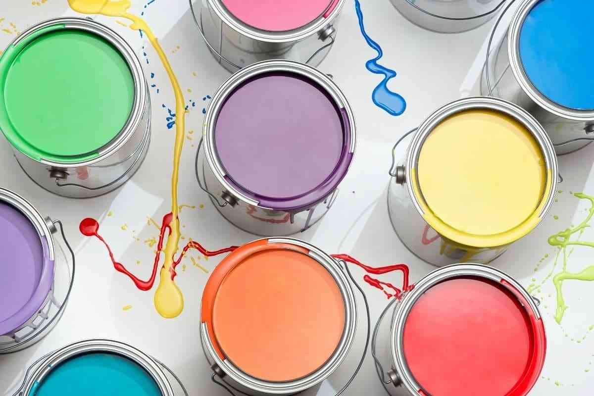 different coloured paint cans